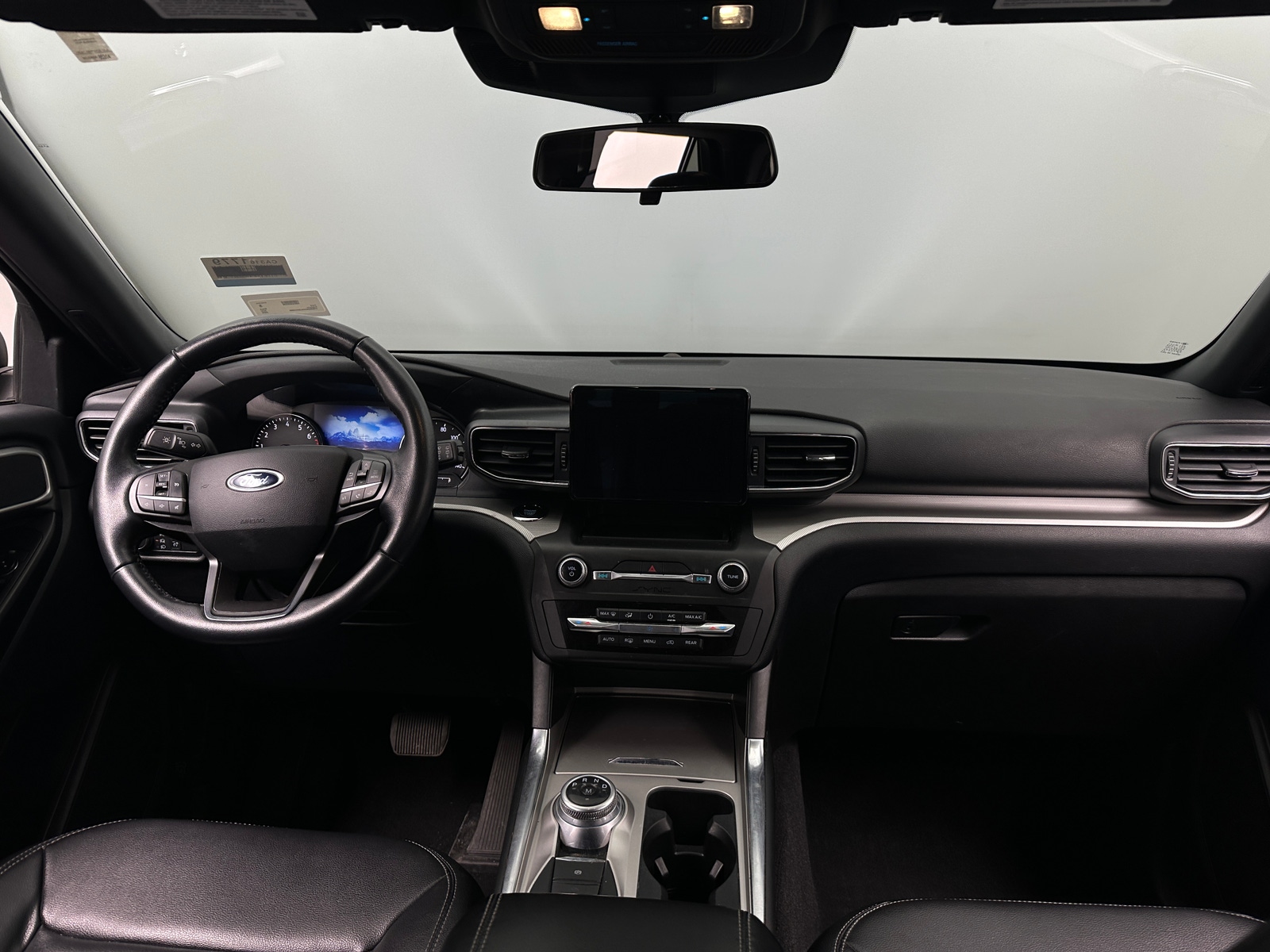 Thumbnail: 2020 Ford Explorer - 3