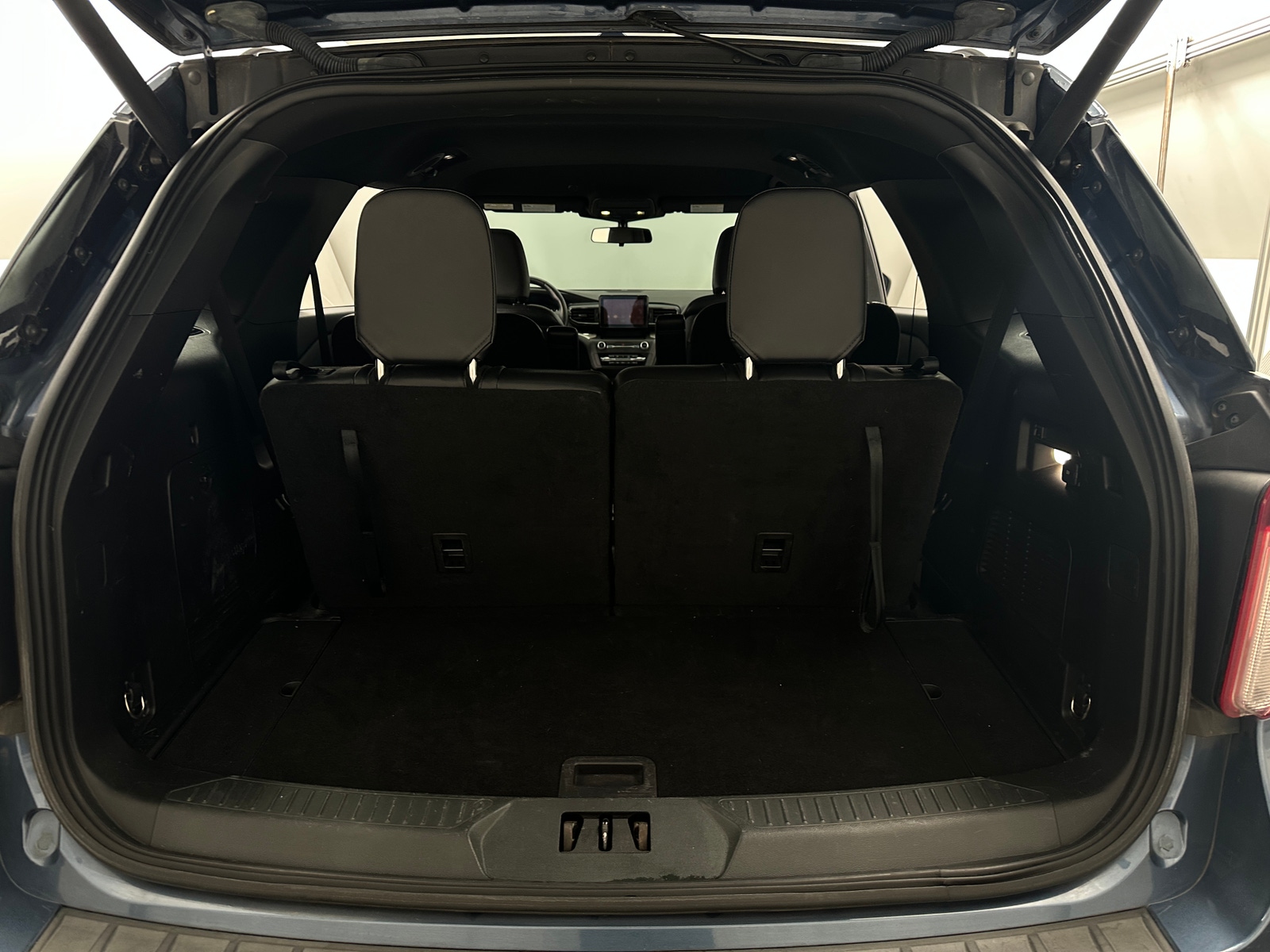 Thumbnail: 2020 Ford Explorer - 7