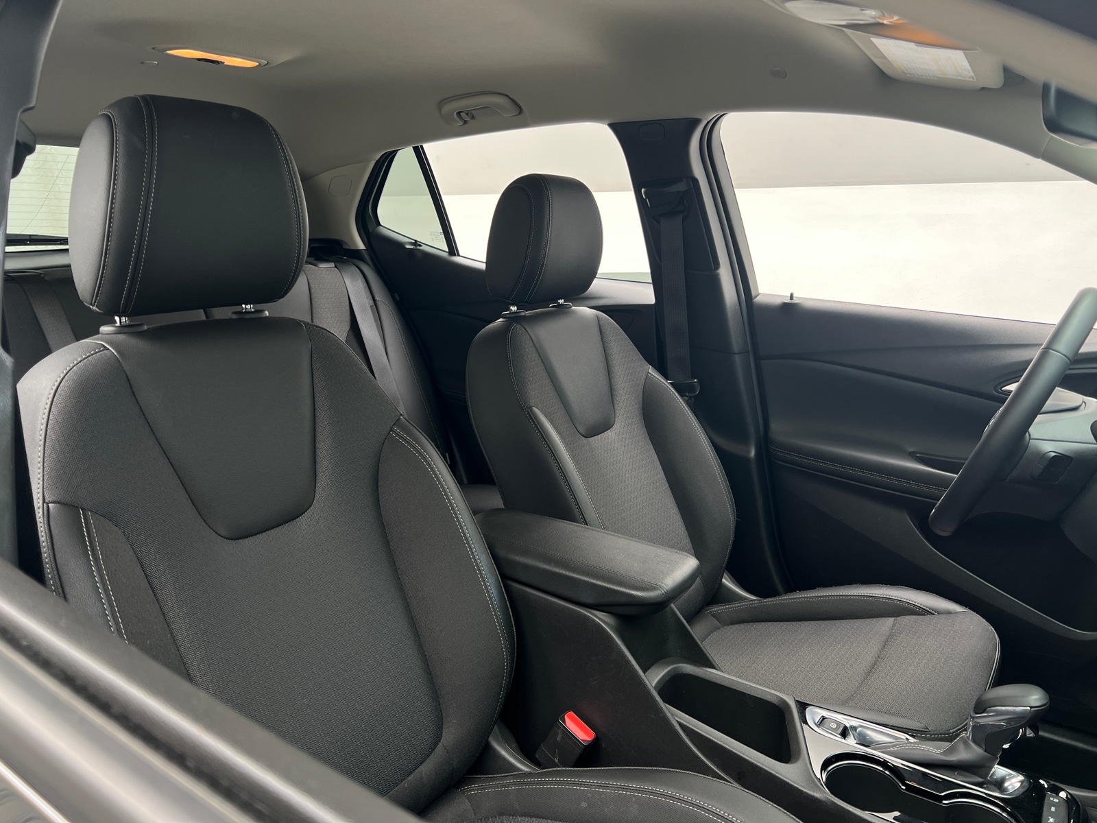 Thumbnail: 2025 Buick Encore GX - 2