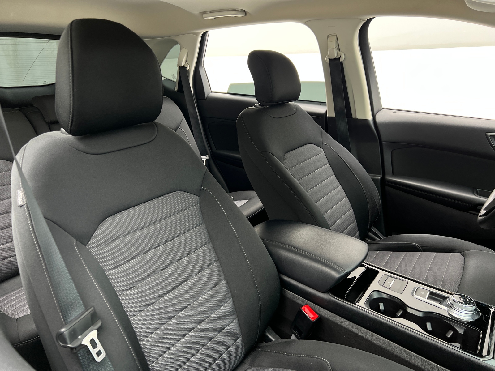 Thumbnail: 2019 Ford Edge - 2