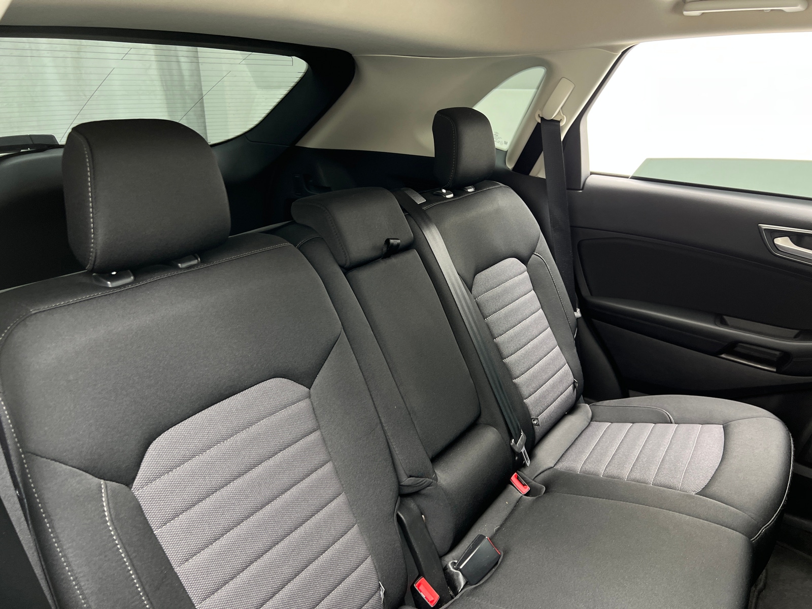 Thumbnail: 2019 Ford Edge - 6