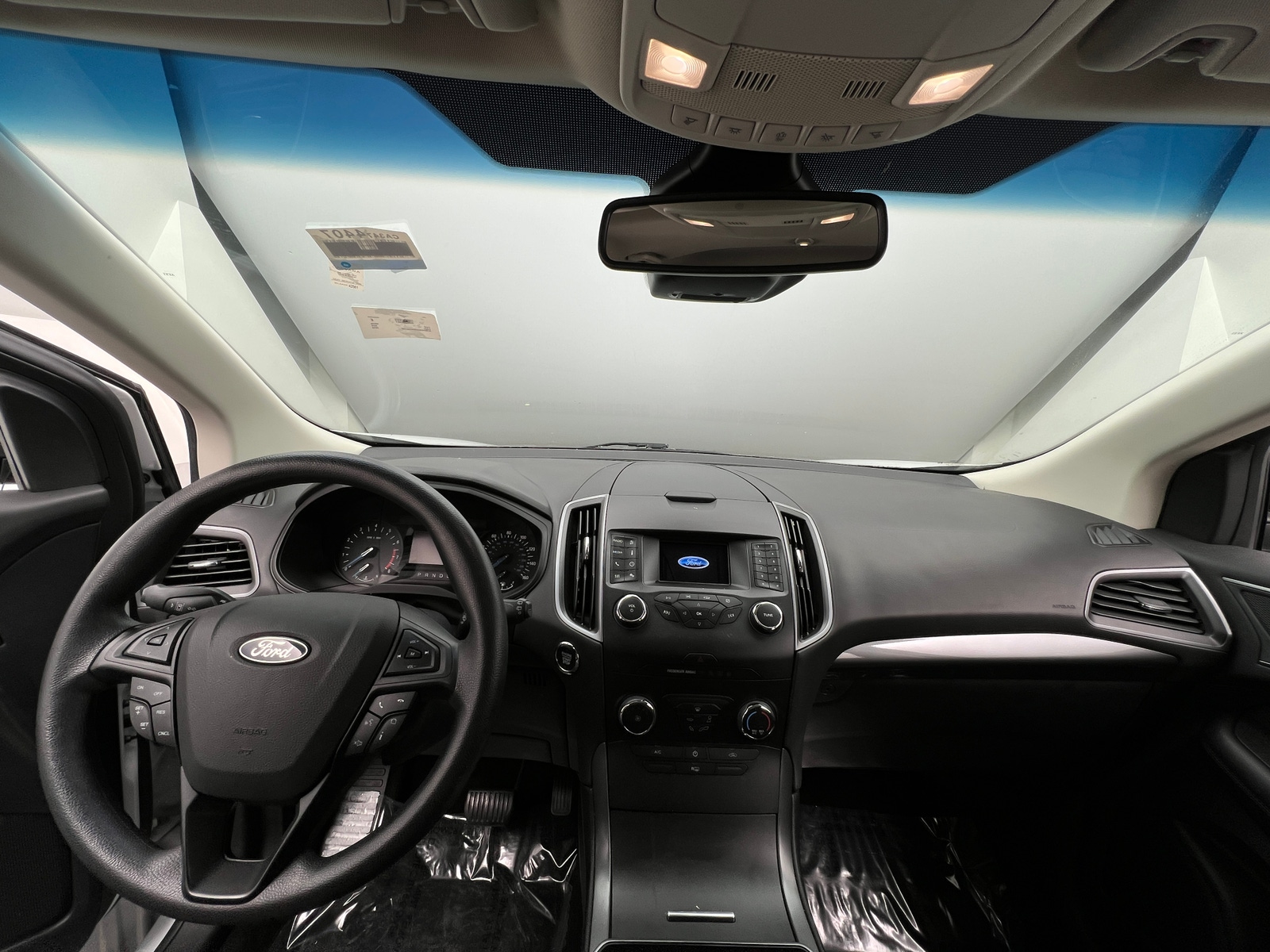 Thumbnail: 2019 Ford Edge - 3