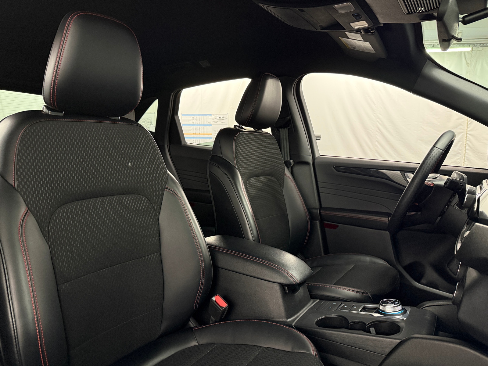 Thumbnail: 2025 Ford Escape - 2