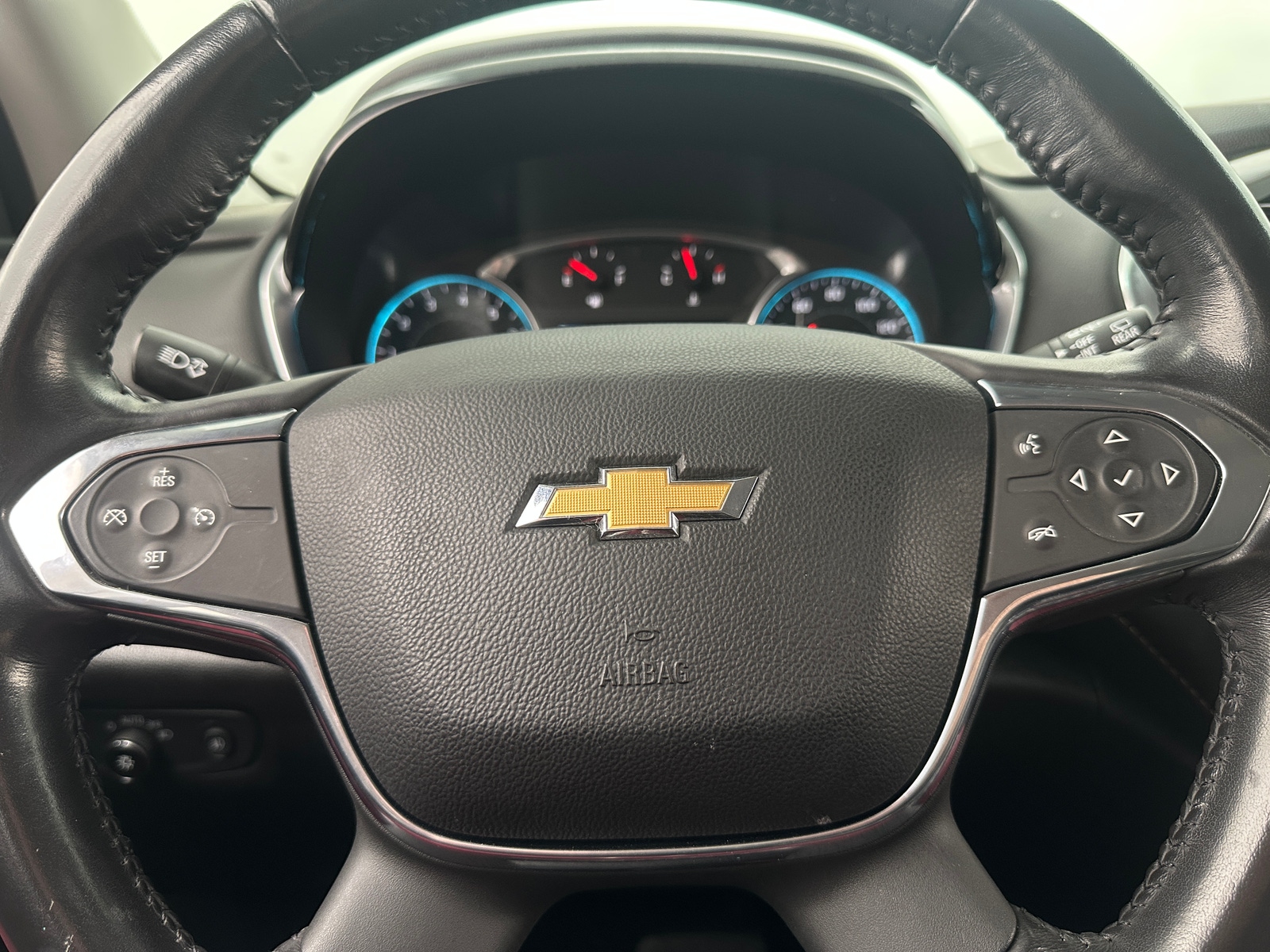 Thumbnail: 2019 Chevrolet Traverse - 4