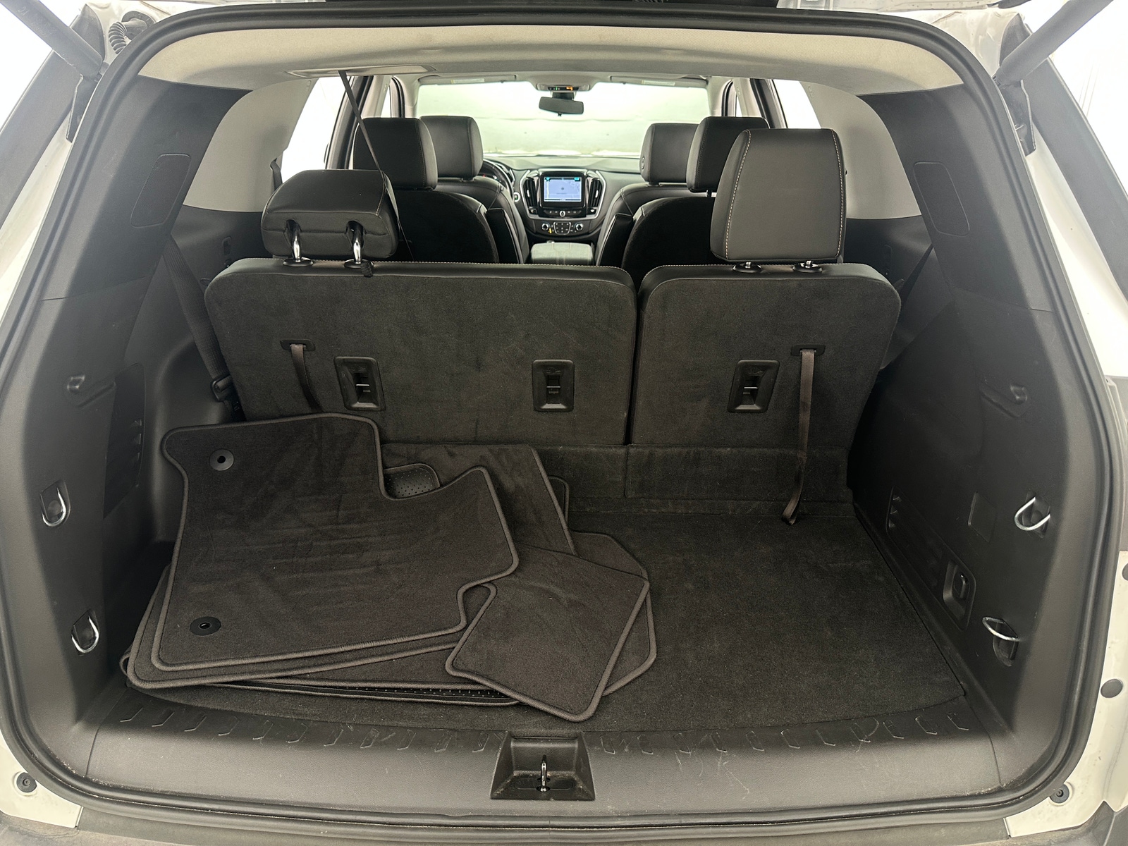 Thumbnail: 2019 Chevrolet Traverse - 6