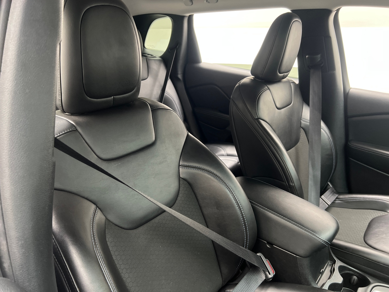 Thumbnail: 2021 Jeep Cherokee - 2