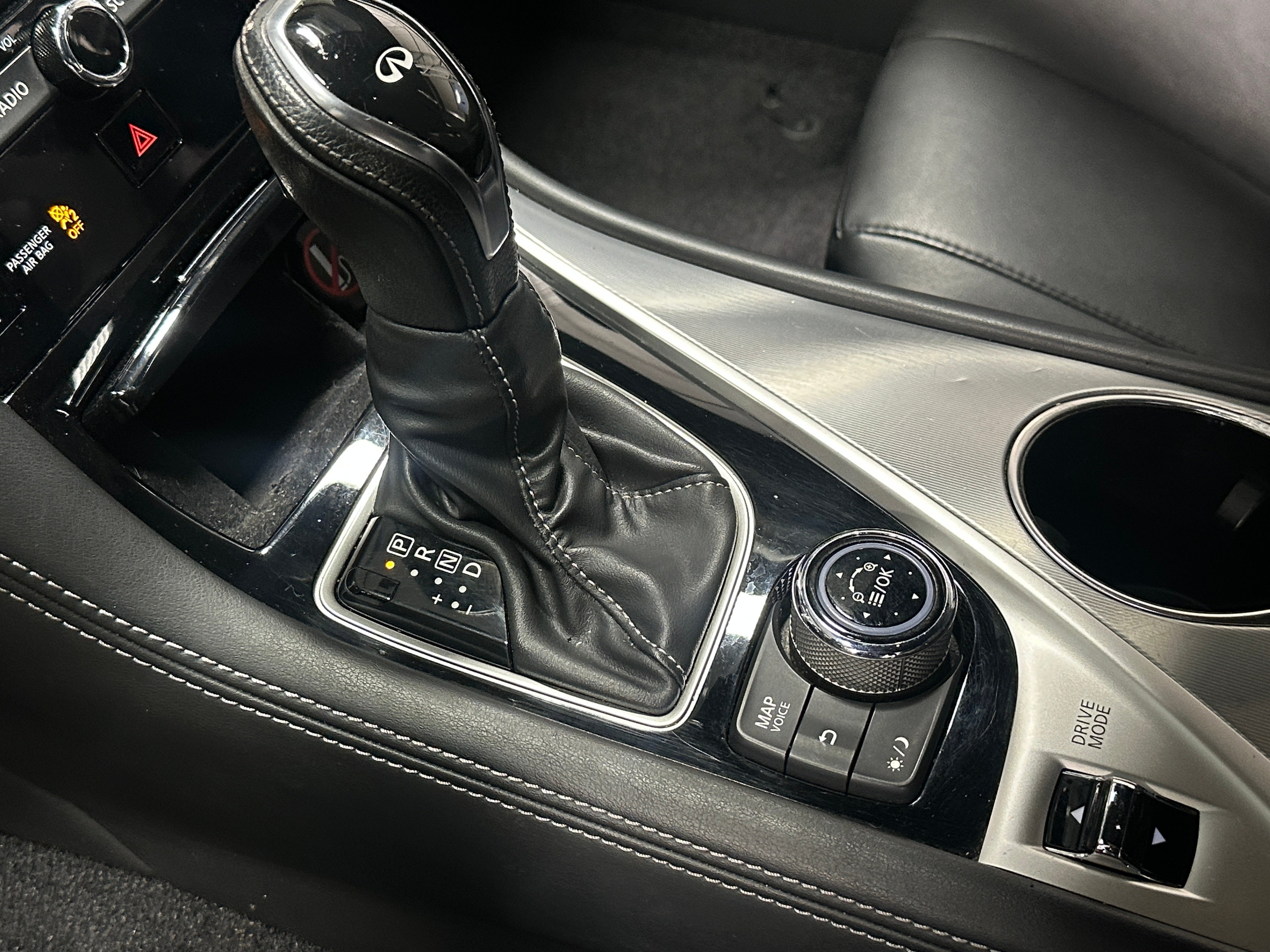 2017 INFINITI Q60 Coupe