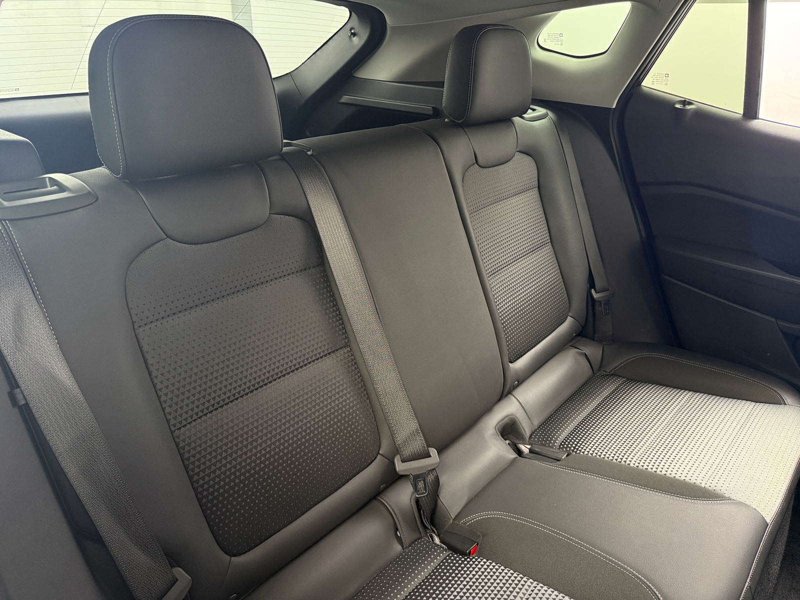 Thumbnail: 2025 Chevrolet Trax - 6