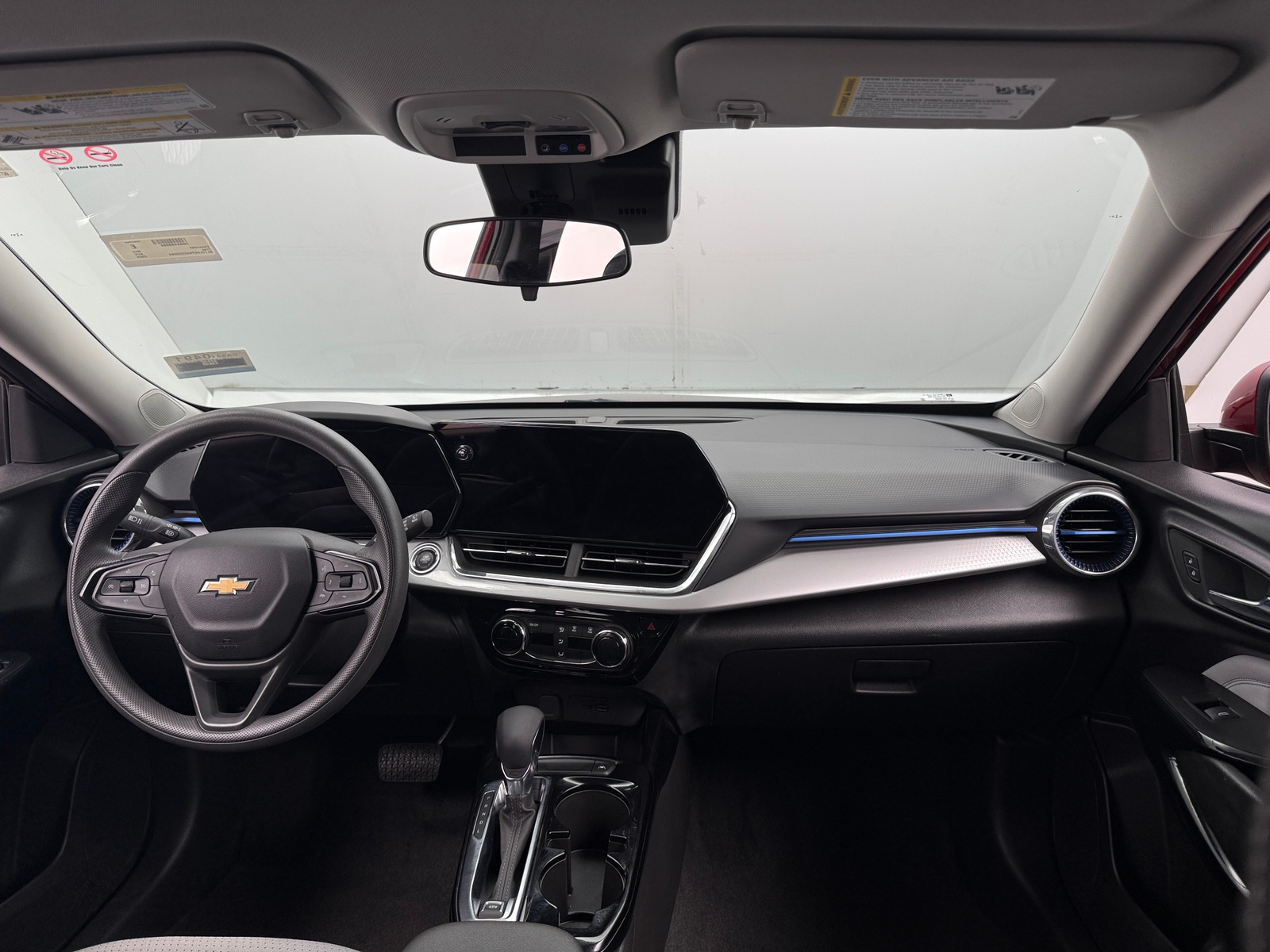 Thumbnail: 2025 Chevrolet Trax - 3