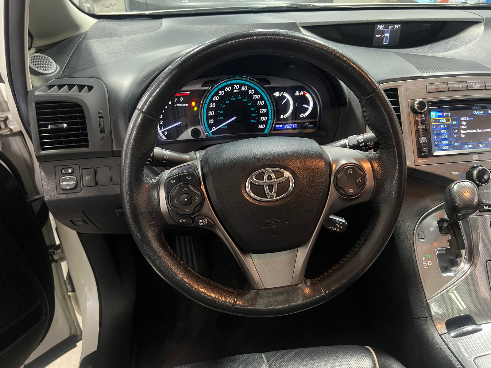 Thumbnail: 2013 Toyota Venza - 5