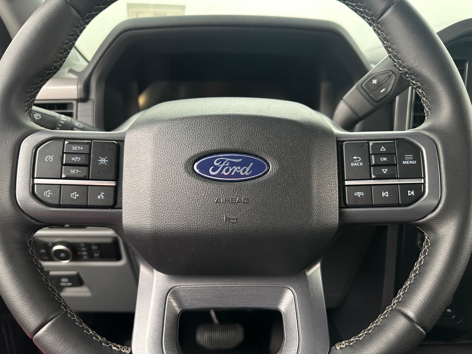 Thumbnail: 2025 Ford Econoline - 5