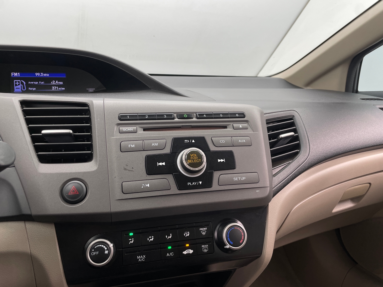 Thumbnail: 2012 Honda Civic - 4