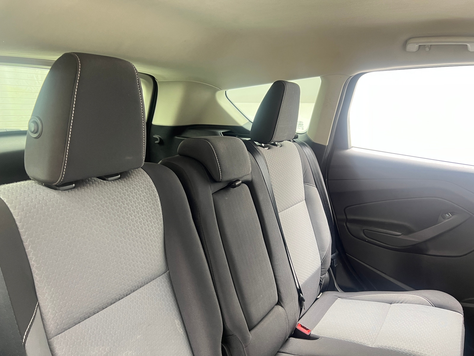 Thumbnail: 2019 Ford Escape - 6