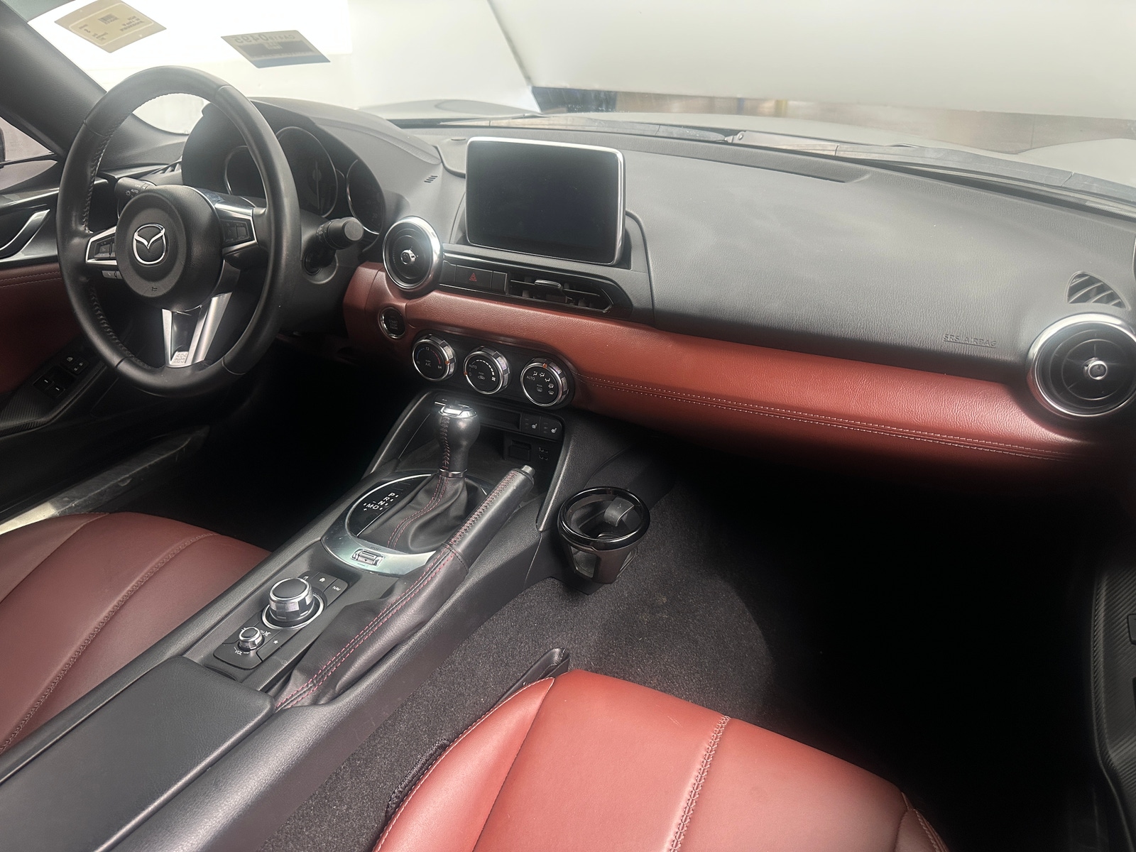 Thumbnail: 2017 Mazda MX-5 Miata - 2