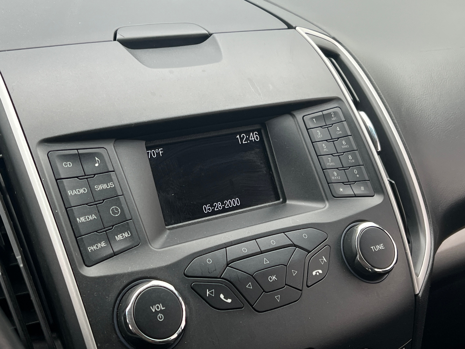 Thumbnail: 2017 Ford Edge - 4