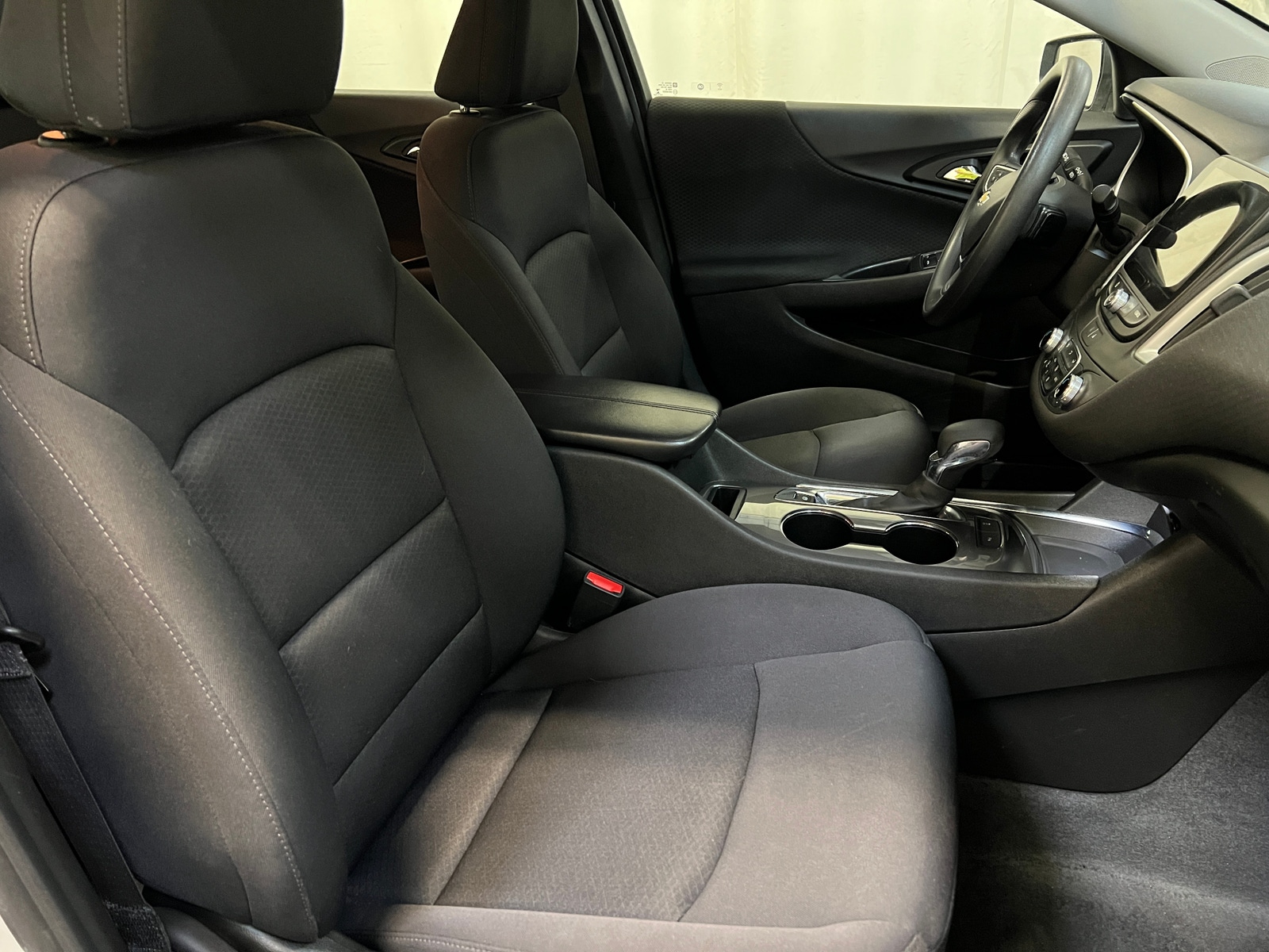 Thumbnail: 2024 Chevrolet Malibu - 2