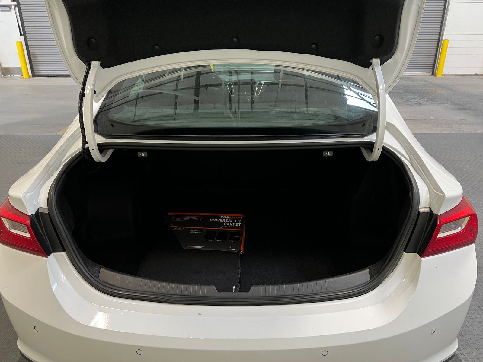 Thumbnail: 2024 Chevrolet Malibu - 7