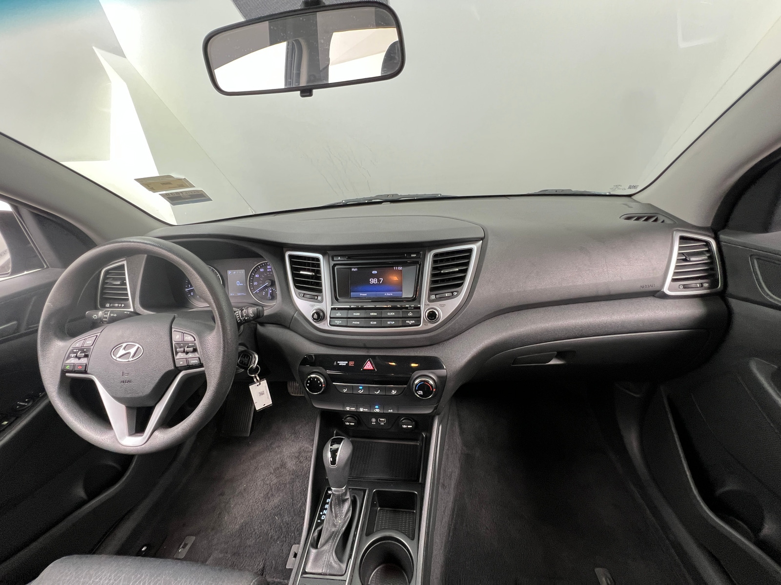 Thumbnail: 2017 Hyundai Tucson - 3