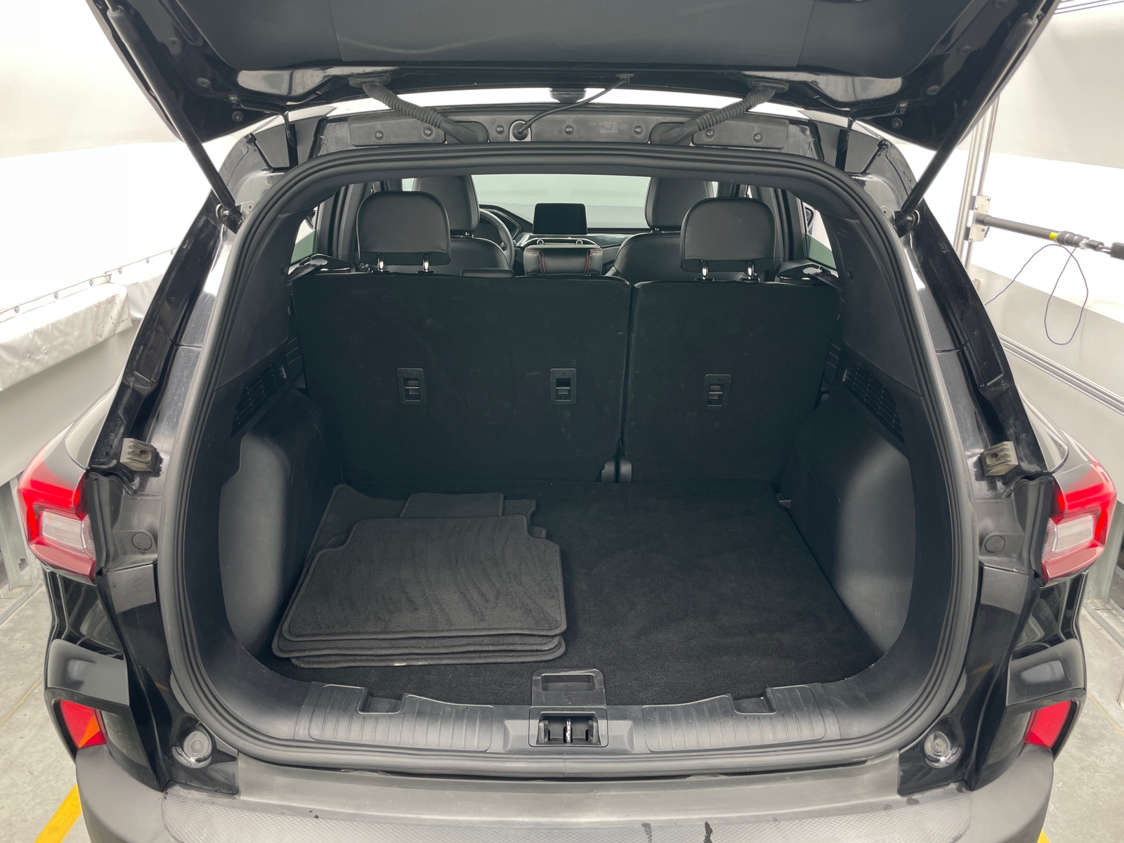 Thumbnail: 2025 Ford Escape - 6