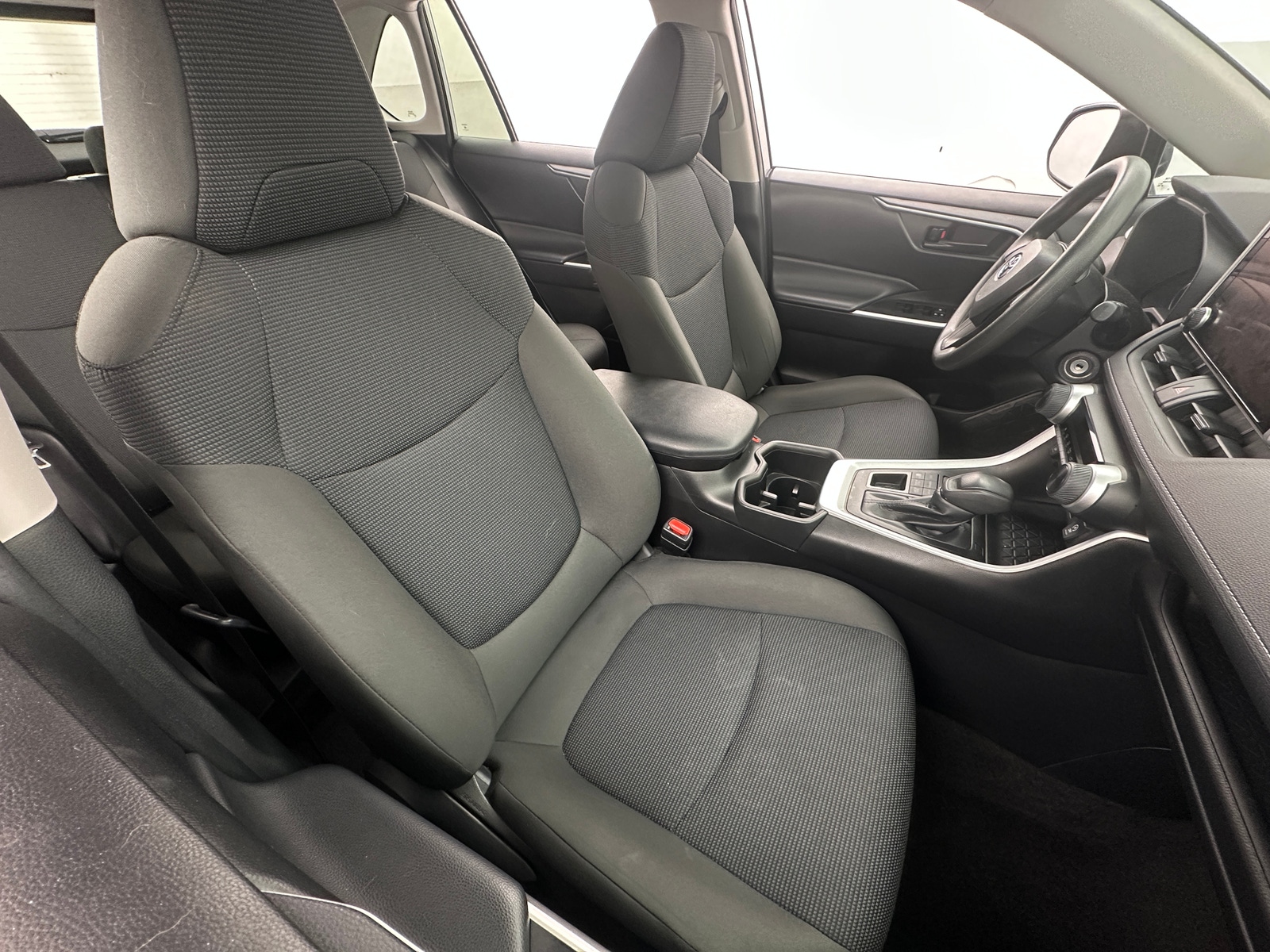 Thumbnail: 2024 Toyota RAV4 - 2