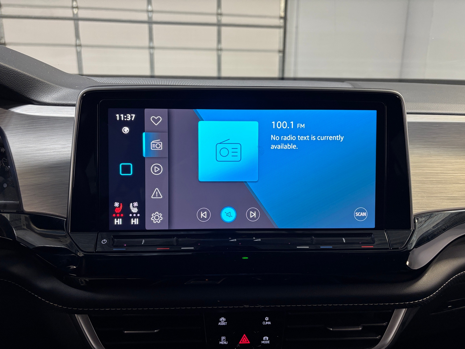 Thumbnail: 2024 Volkswagen Atlas - 3