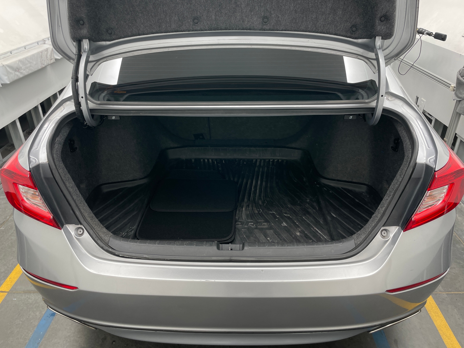 Thumbnail: 2019 Honda Accord - 7