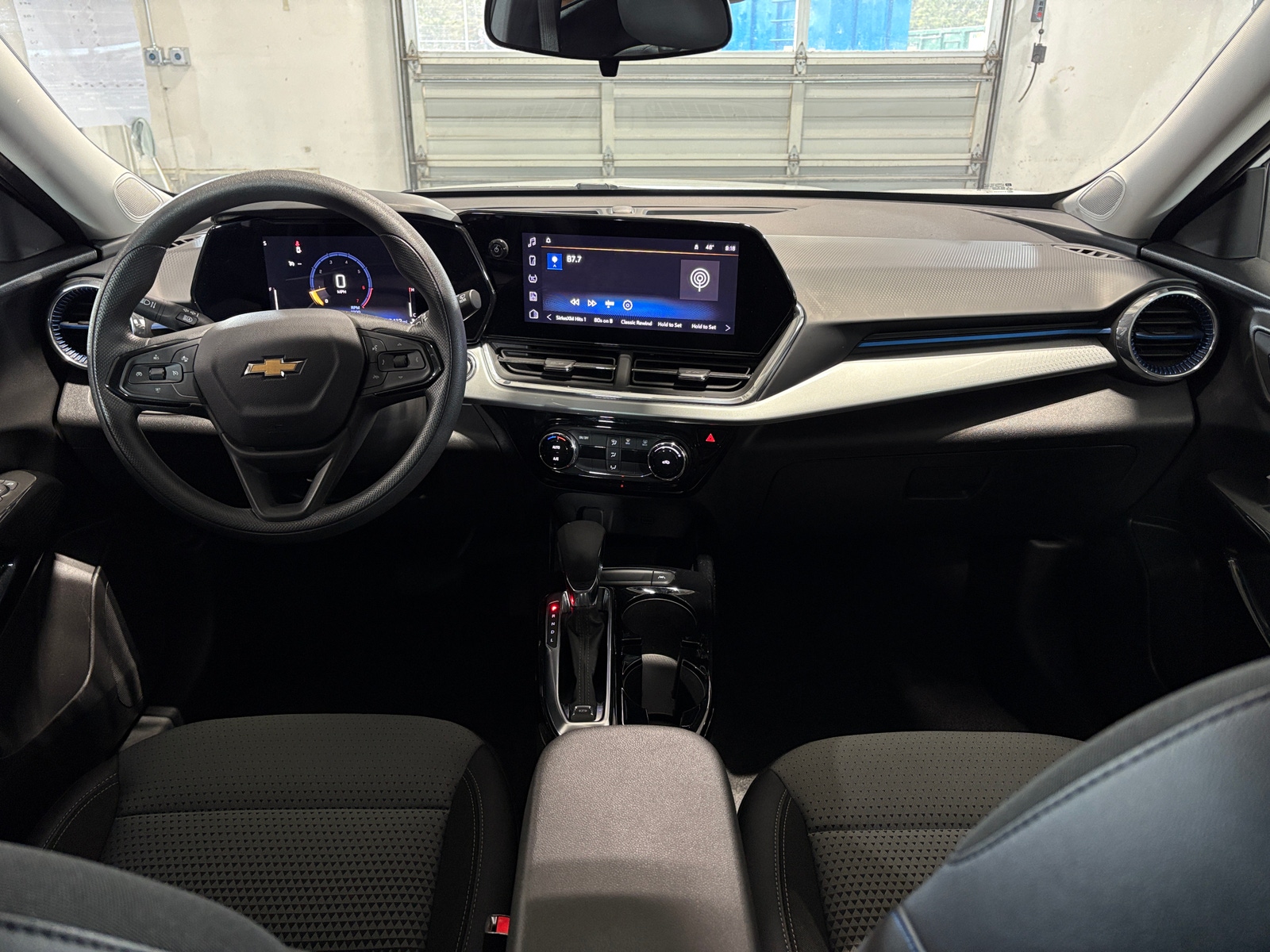 Thumbnail: 2025 Chevrolet Trax - 3