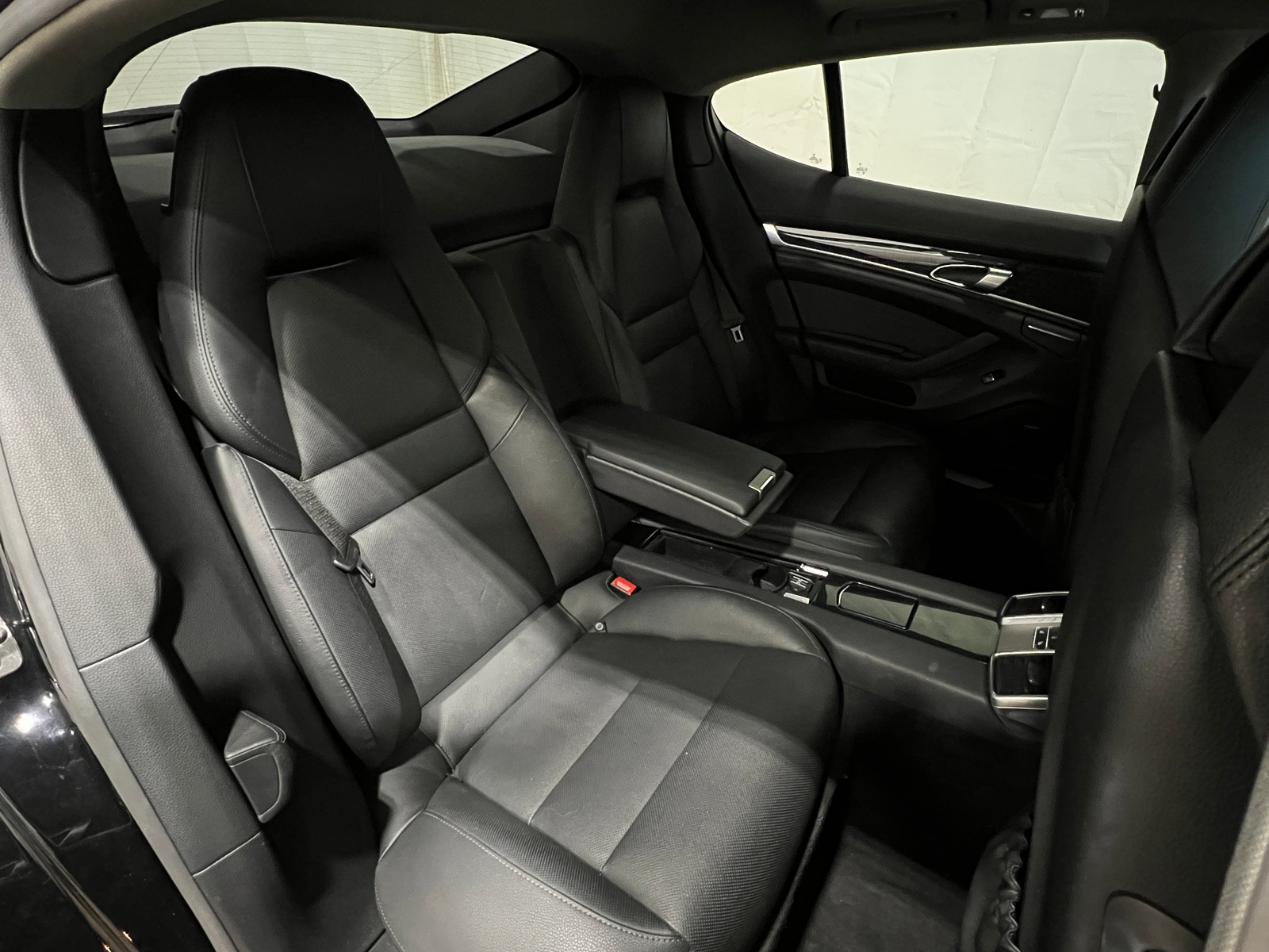 Thumbnail: 2015 Porsche Panamera - 5