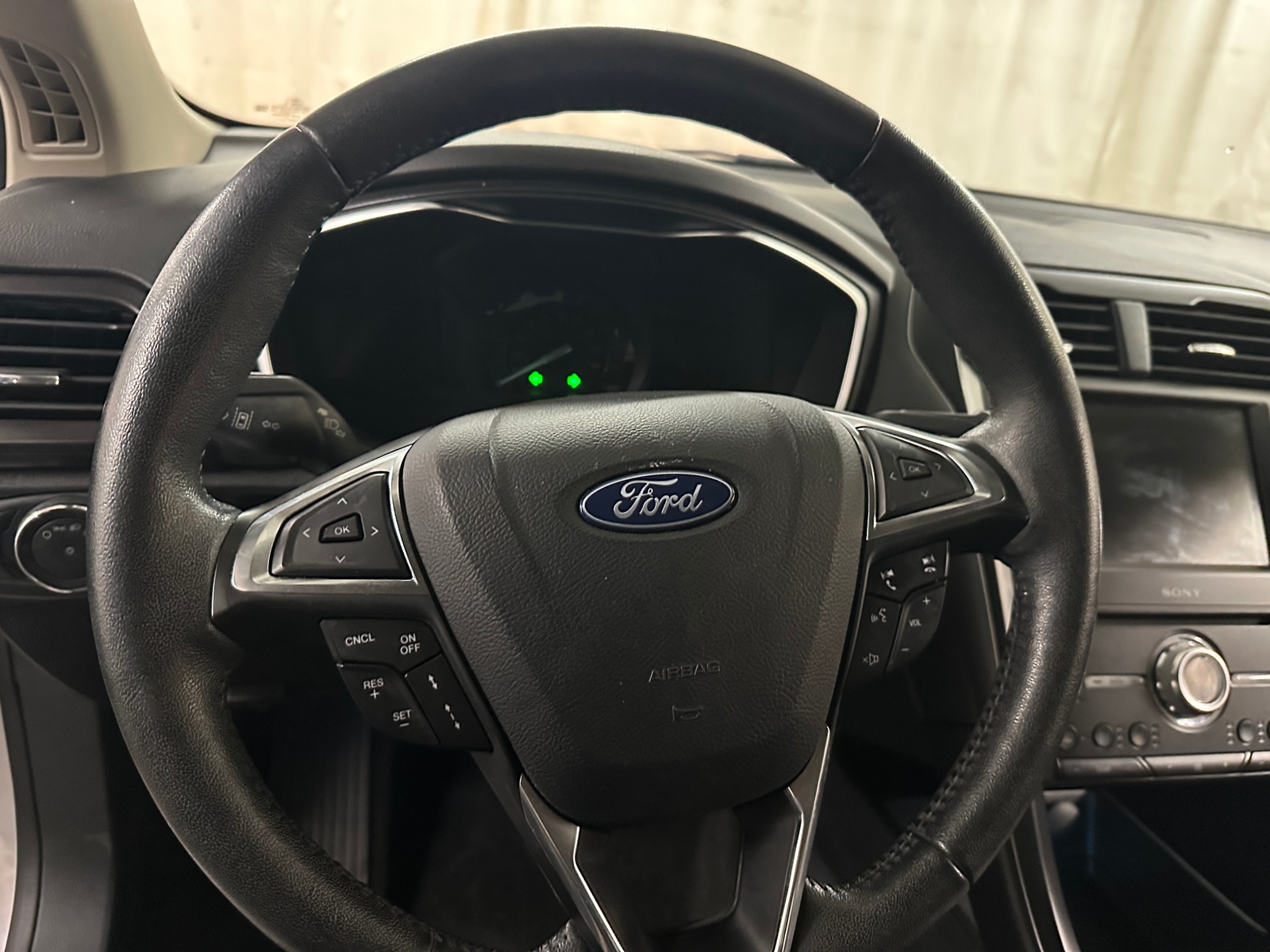 Thumbnail: 2019 Ford Fusion - 4