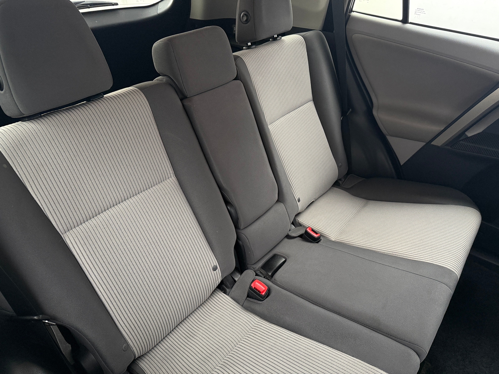 Thumbnail: 2013 Toyota RAV4 - 6