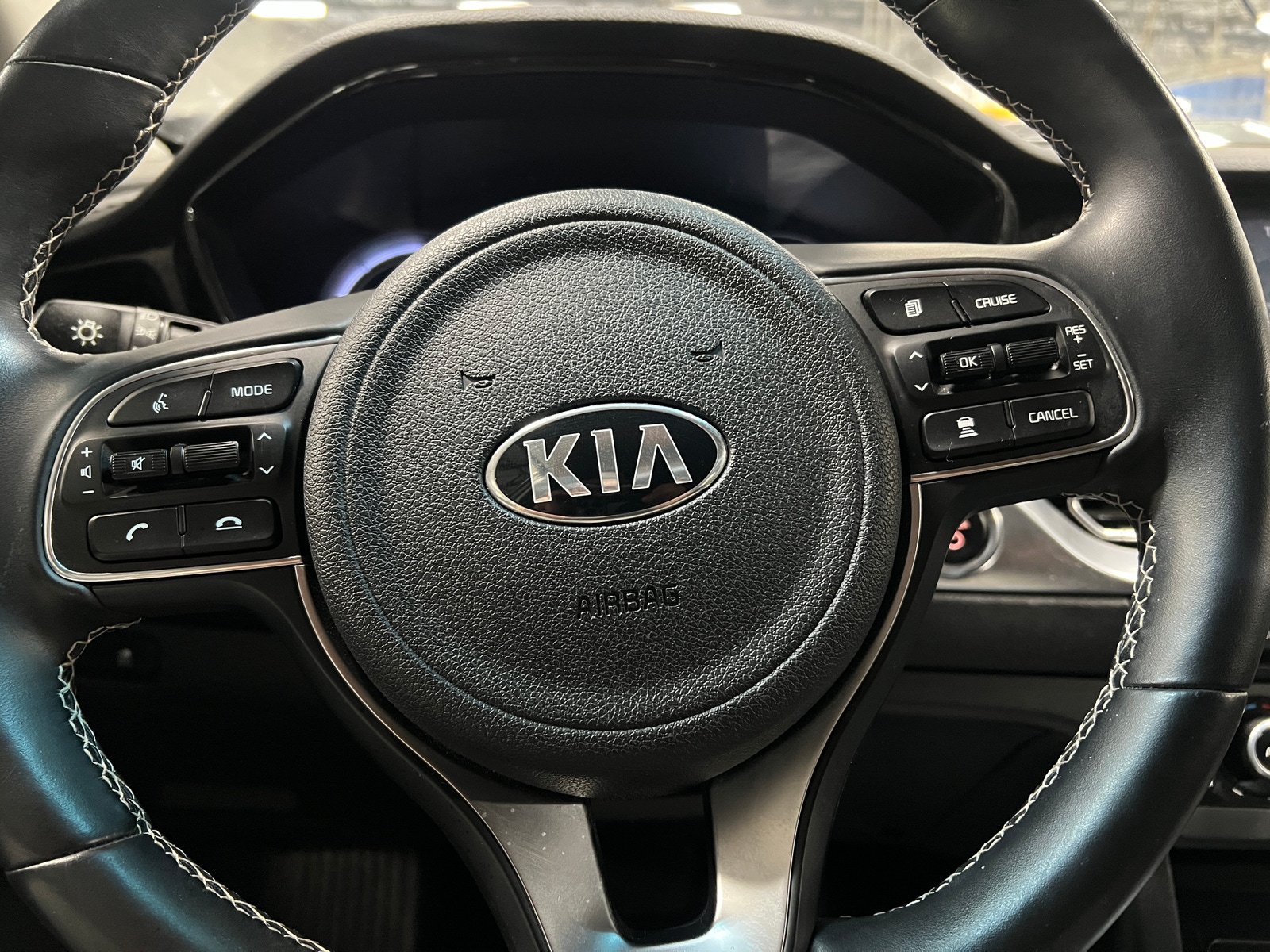 Thumbnail: 2021 Kia Niro - 5