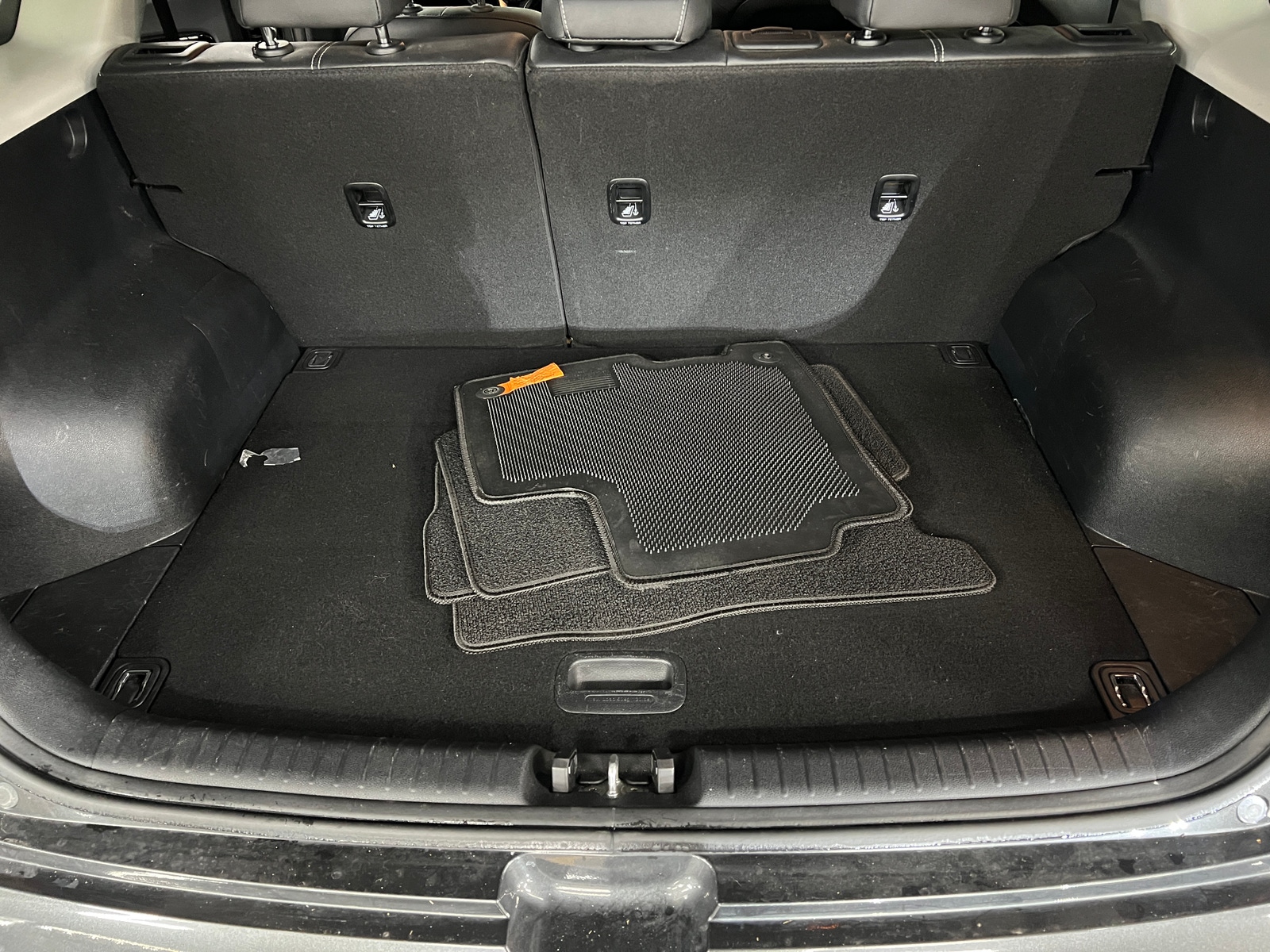 Thumbnail: 2021 Kia Niro - 7