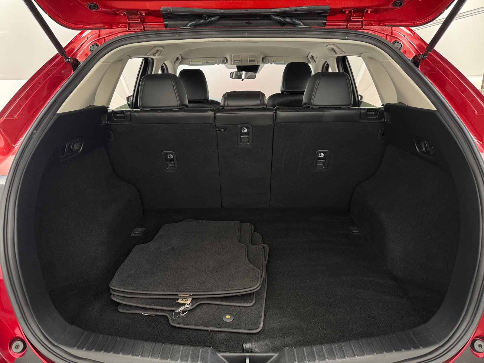 Thumbnail: 2018 Mazda CX-5 - 6