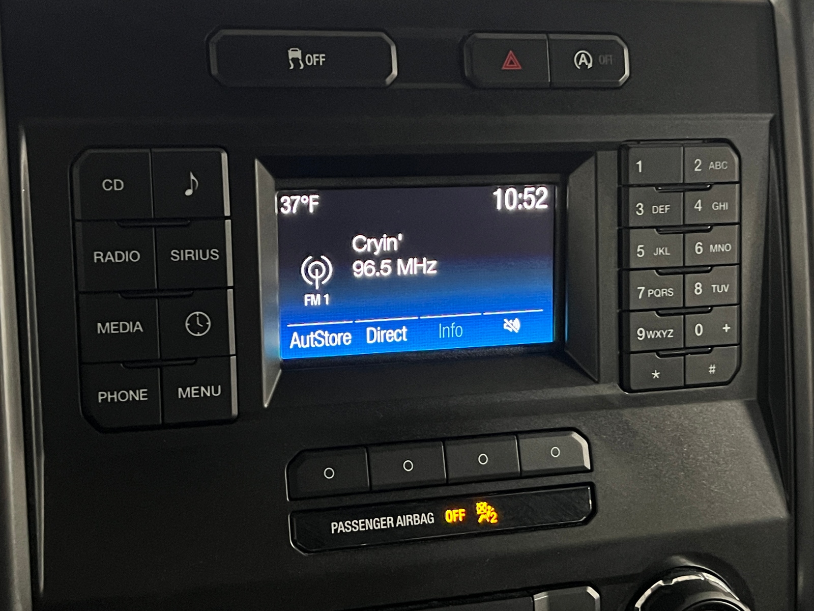 Thumbnail: 2017 Ford Econoline - 4