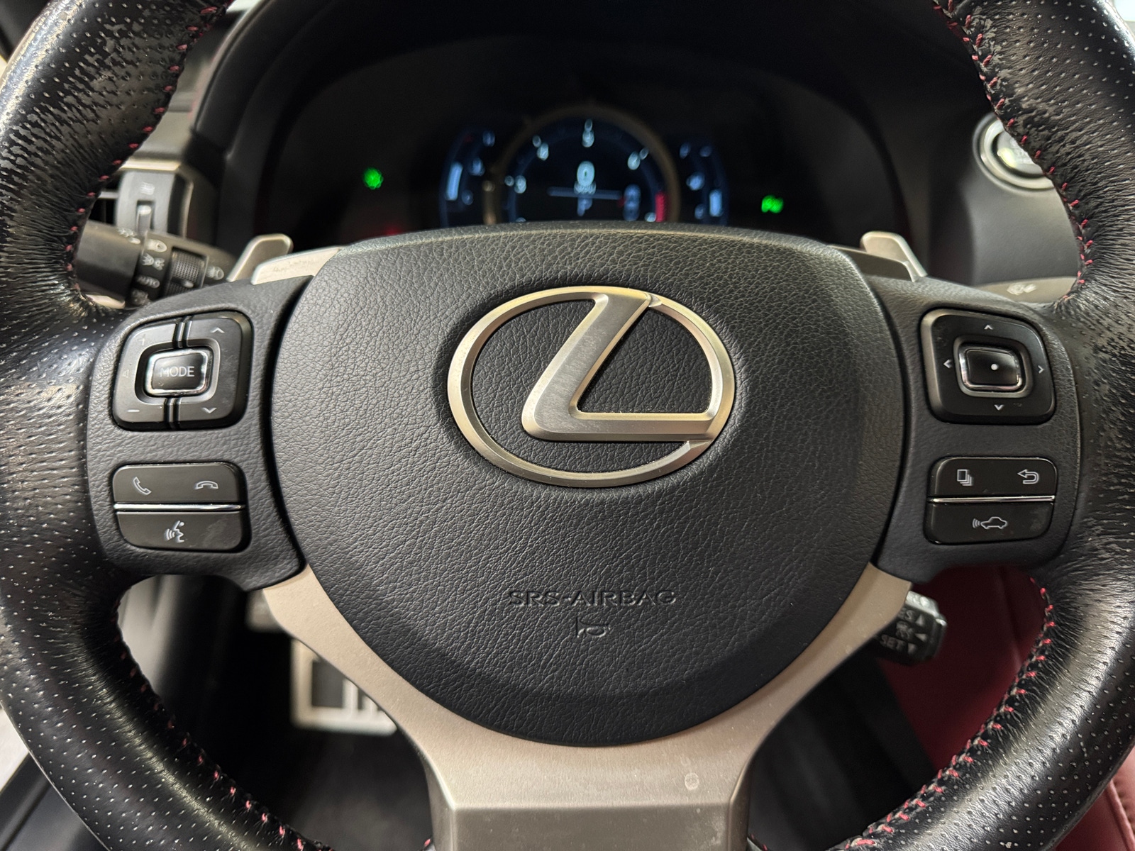 Thumbnail: 2017 Lexus RC - 3