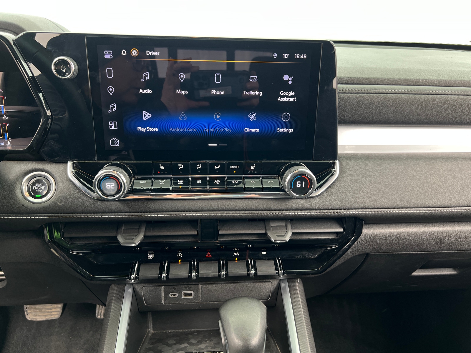 Thumbnail: 2023 Chevrolet Colorado - 4