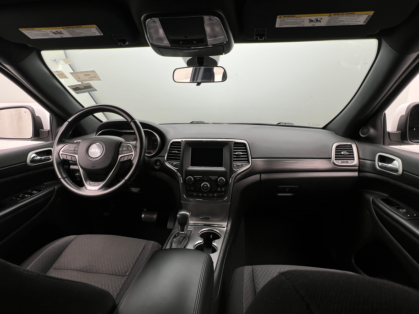 Thumbnail: 2020 Jeep Grand Cherokee - 3