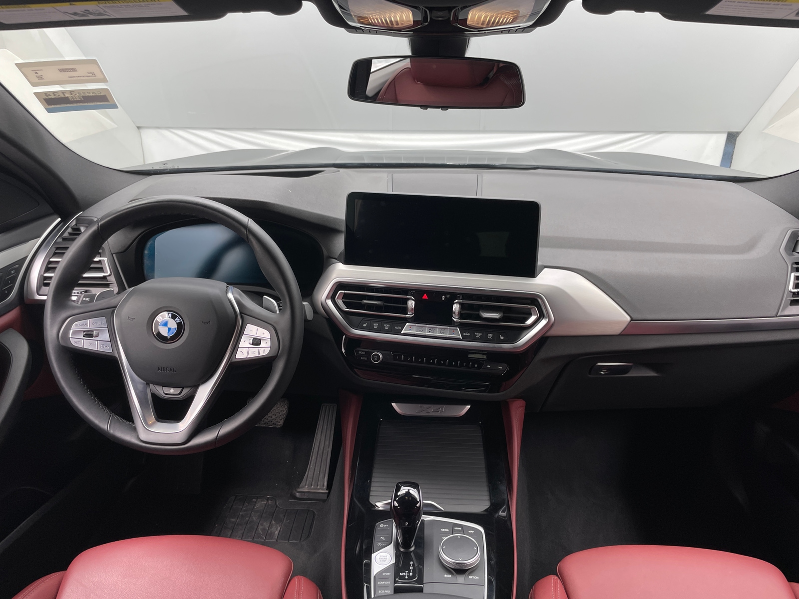 Thumbnail: 2025 BMW X4 - 2