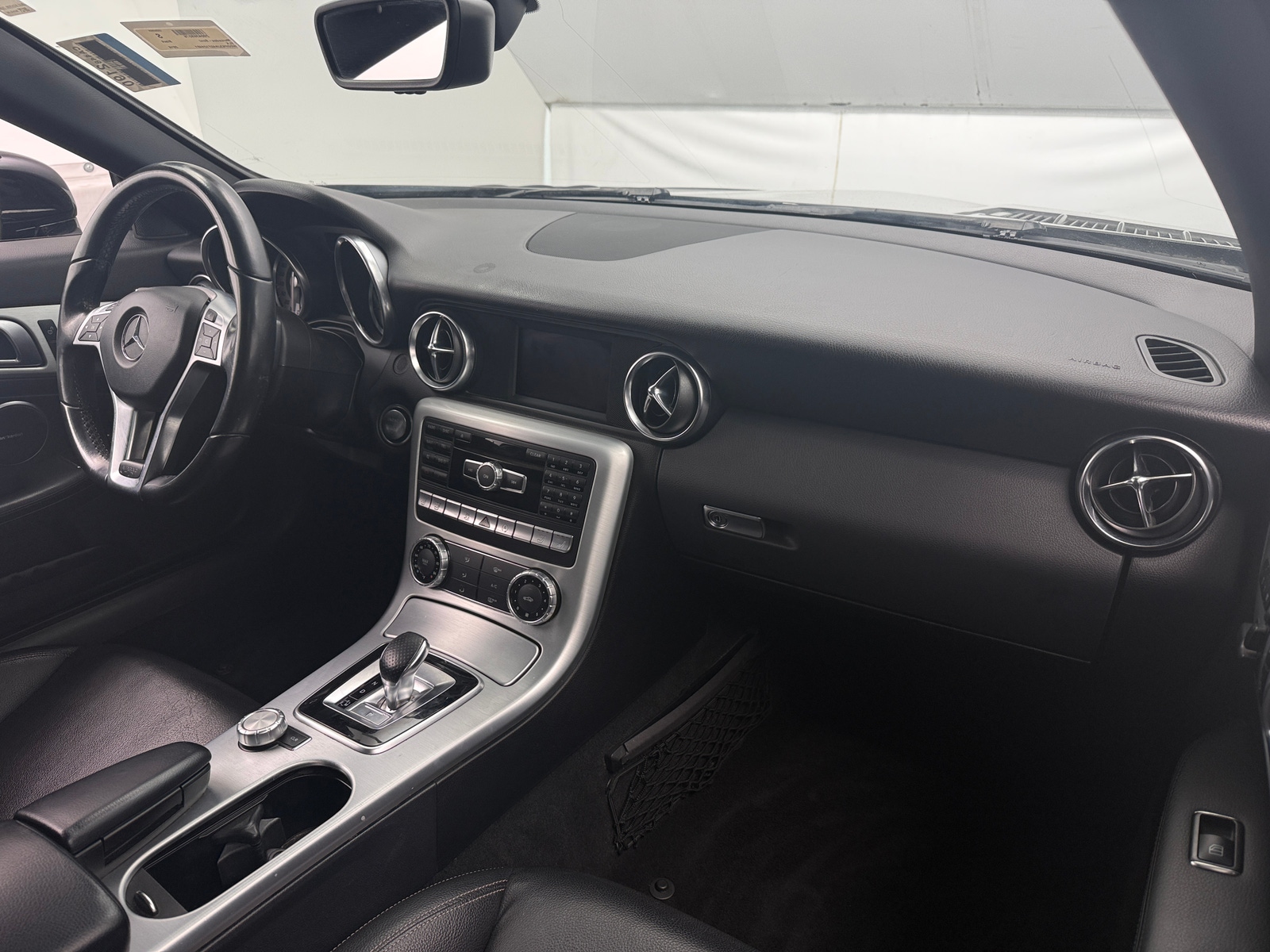 Thumbnail: 2016 Mercedes-Benz SLK - 2