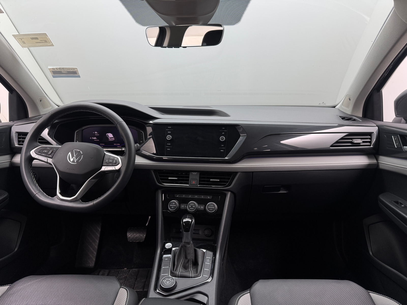 Thumbnail: 2022 Volkswagen Taos - 2