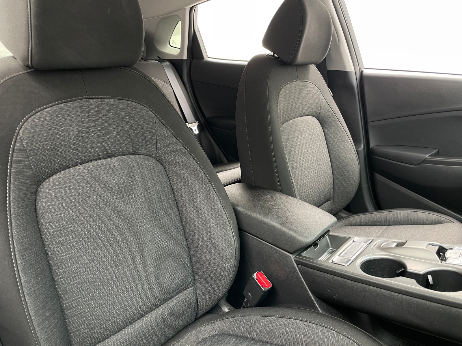 Thumbnail: 2023 Hyundai Kona - 2