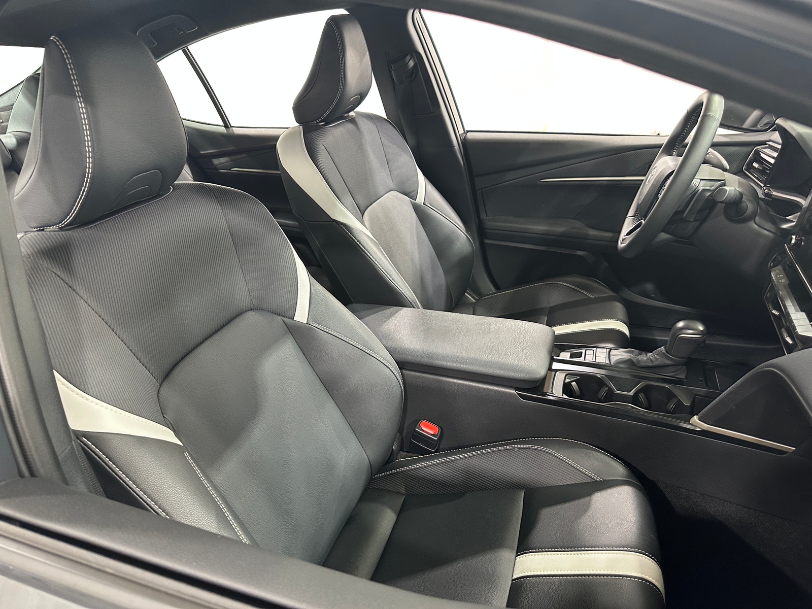 Thumbnail: 2025 Toyota Camry - 2