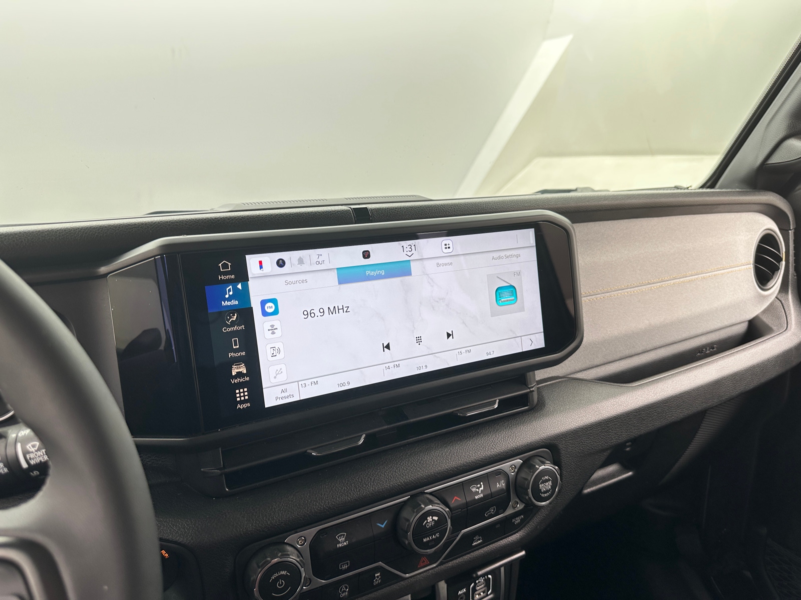 Thumbnail: 2025 Jeep Wrangler - 4