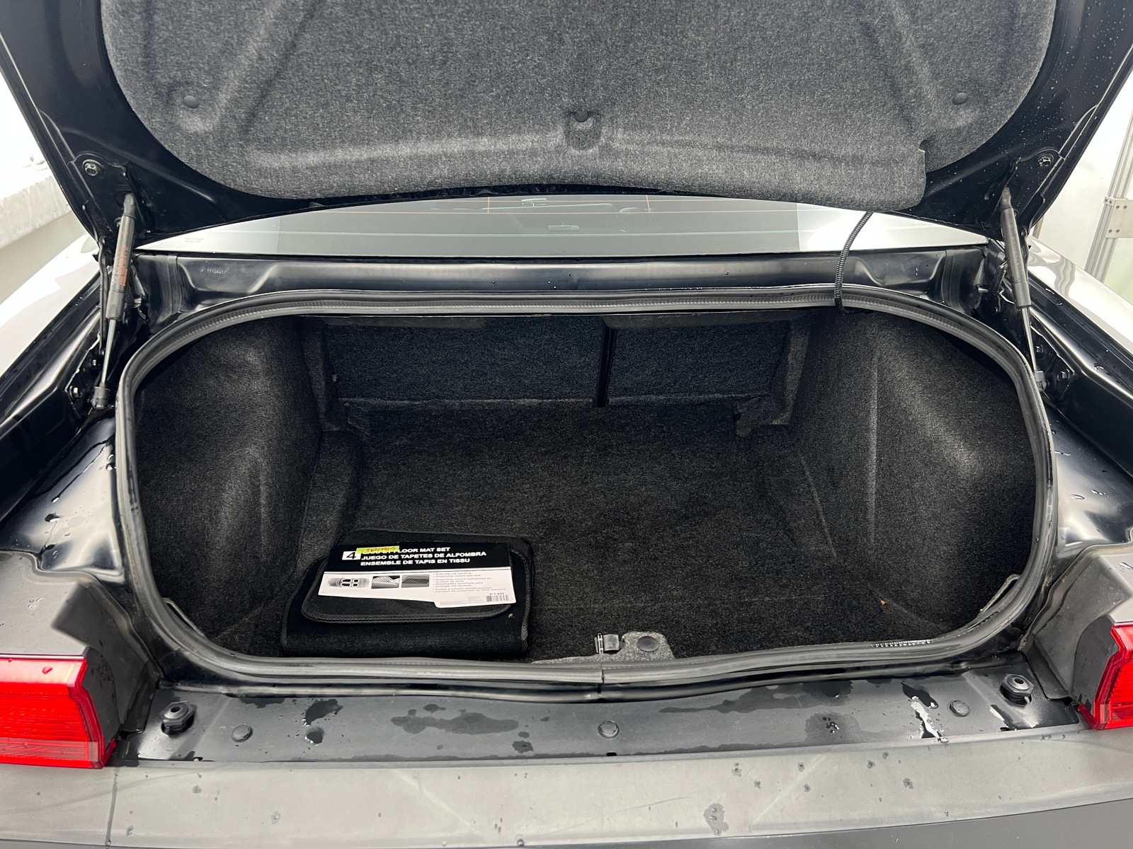 Thumbnail: 2012 Dodge Challenger - 4