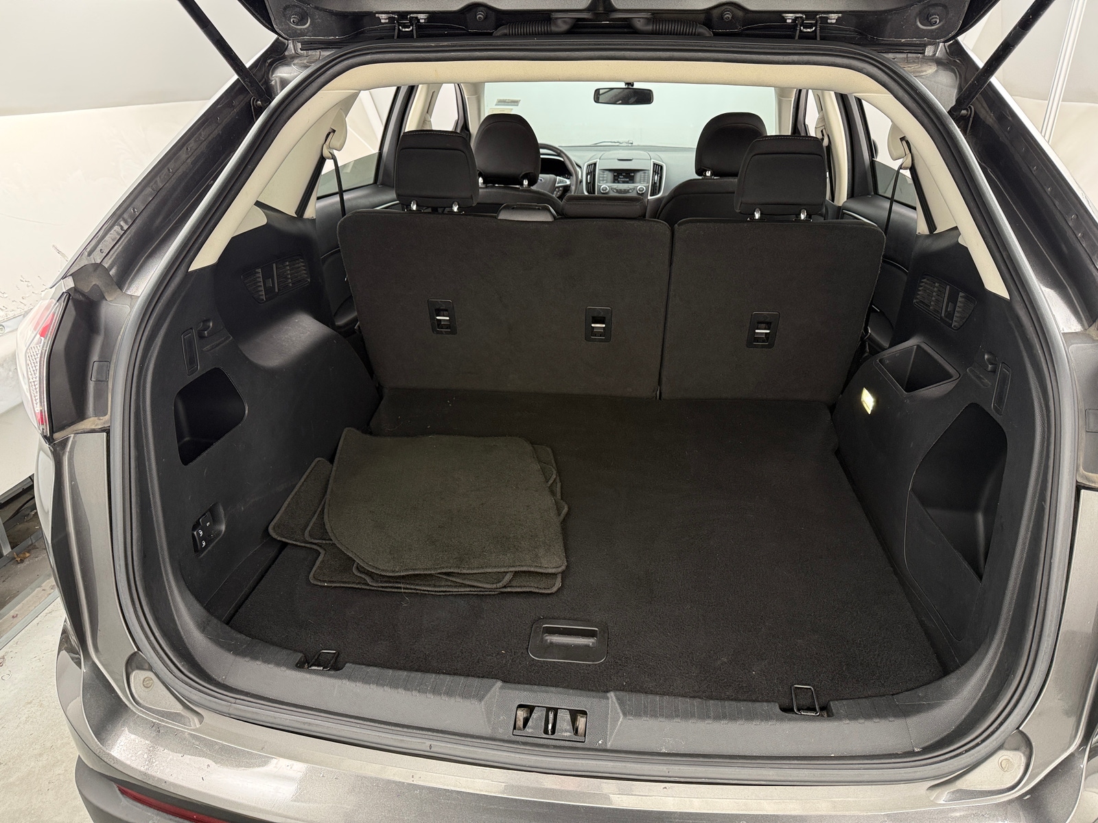 Thumbnail: 2017 Ford Edge - 7