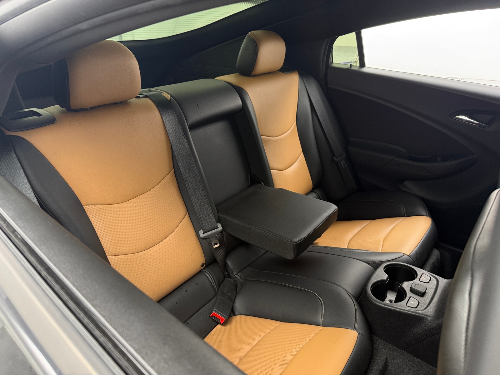 Thumbnail: 2018 Chevrolet Volt - 5