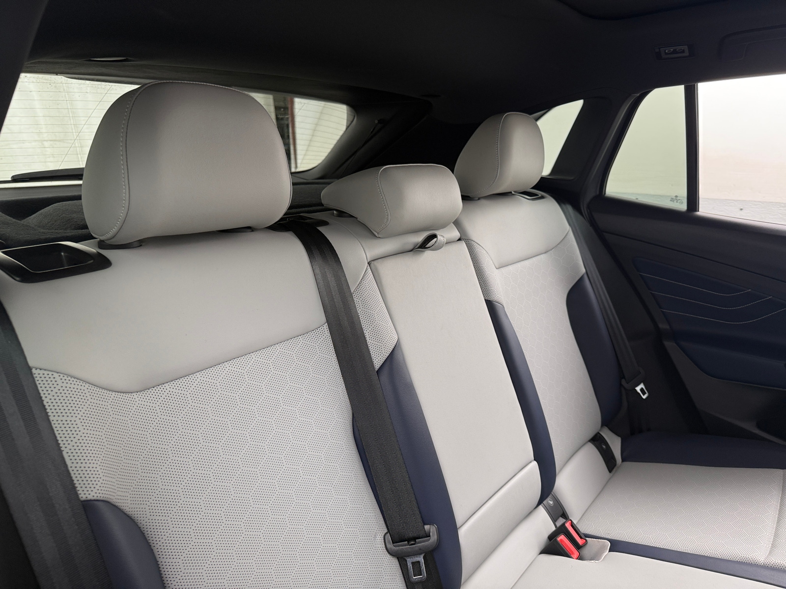 Thumbnail: 2024 Volkswagen ID.4 - 5