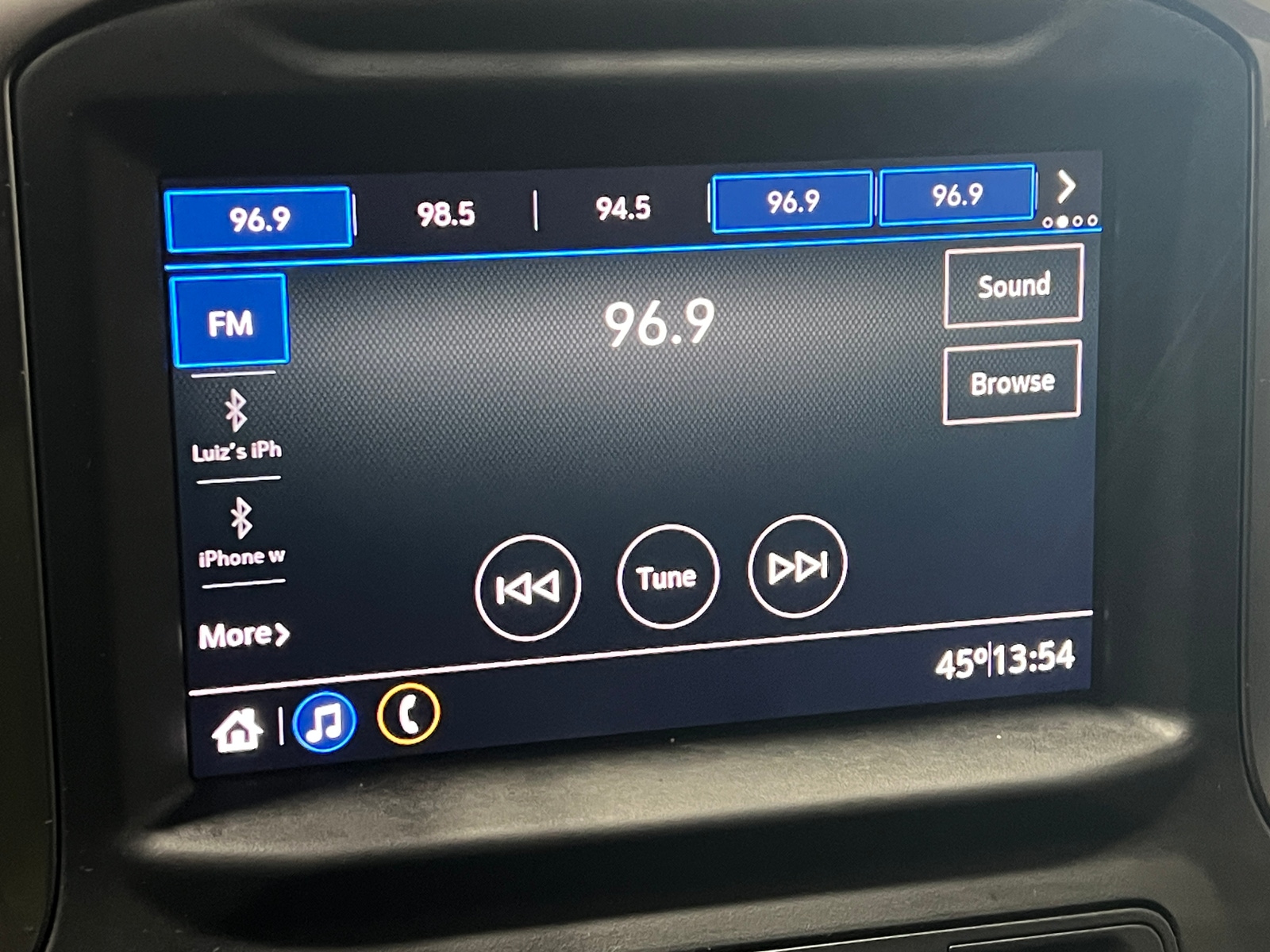 Thumbnail: 2020 Chevrolet Silverado 1500 - 4