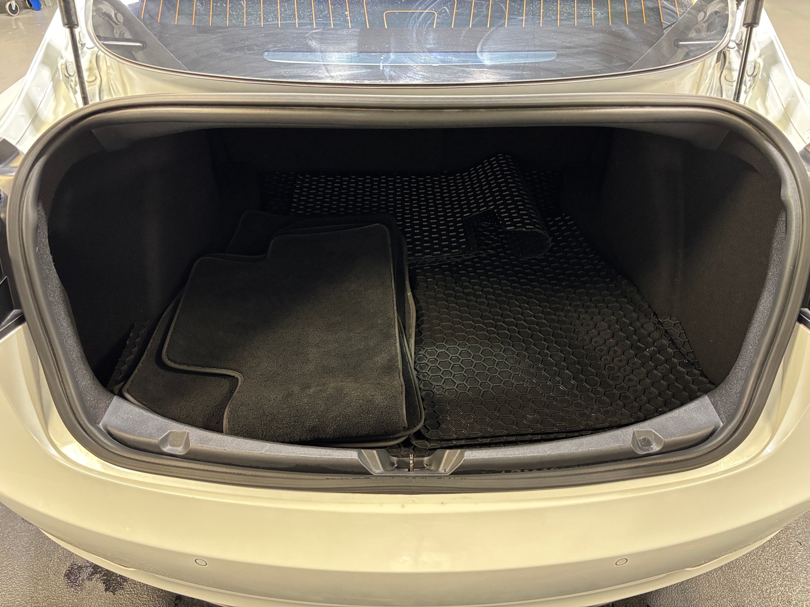 Thumbnail: 2018 Tesla Model 3 - 6