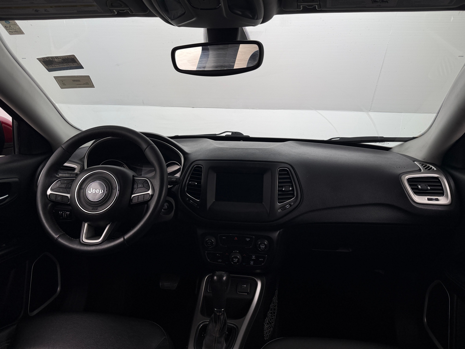 Thumbnail: 2019 Jeep Compass - 3